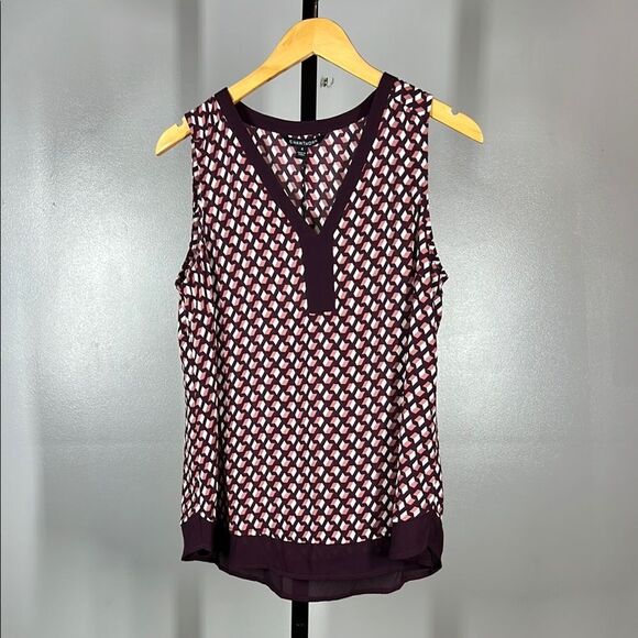 41 Hawthorn Sleeveless Patterned Top - Burgundy and White - Picture 1 of 7